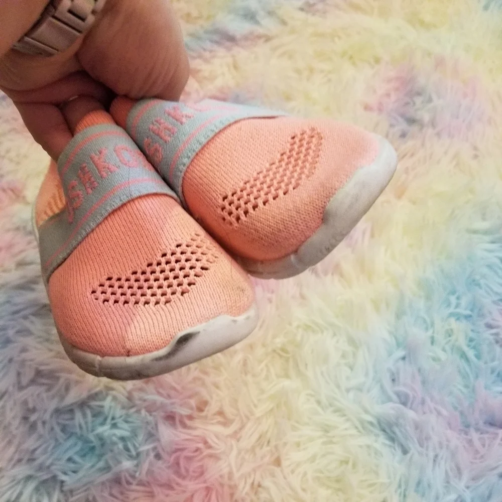 🔴 Sale oshkosh little girl water shoes size 12